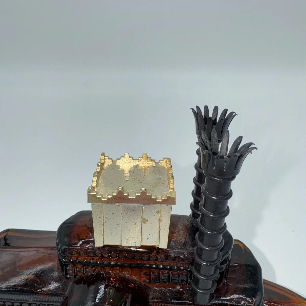 Vintage Avon Natchez‎ Side Wheeler After Shave Decanter, Collectible Boat Empty